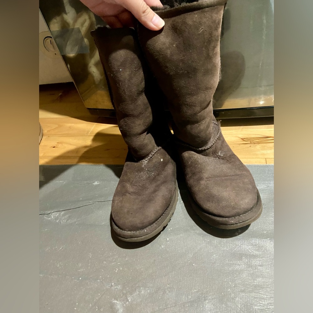 Tall brown UGG size 5 ❤️ - Picture 4 of 5